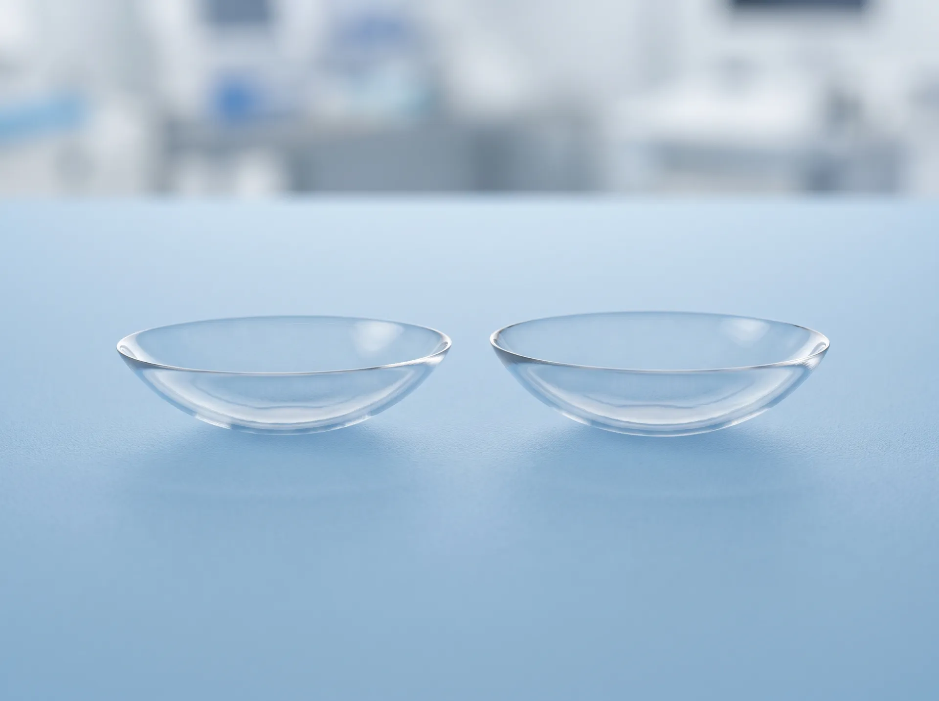 Keratoconus specialist Dr. Bonakdar — Bascom Palmer trained, Orange County